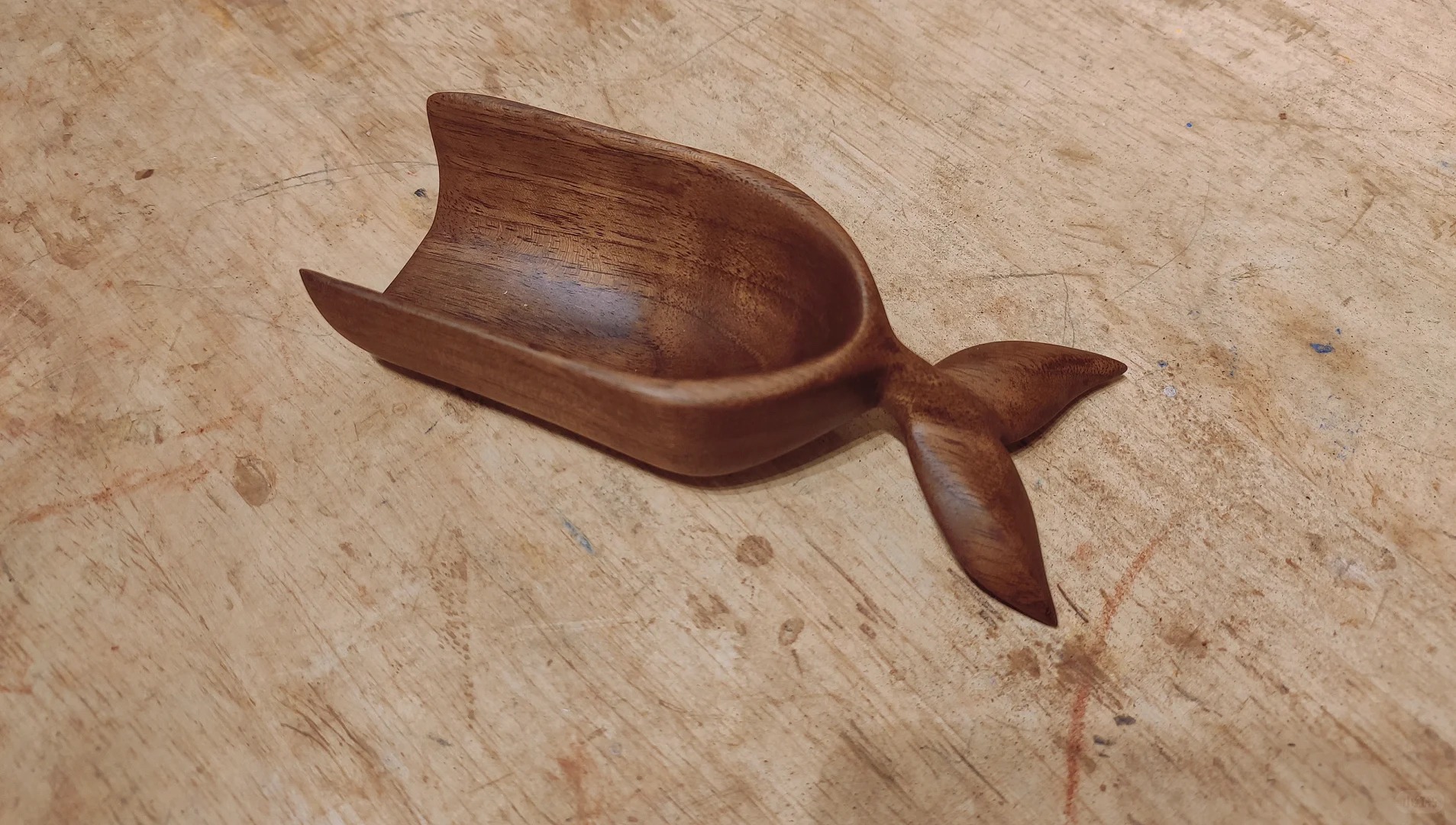 林涧木舍：在小小的木头上挖呀挖，挖小小的木勺