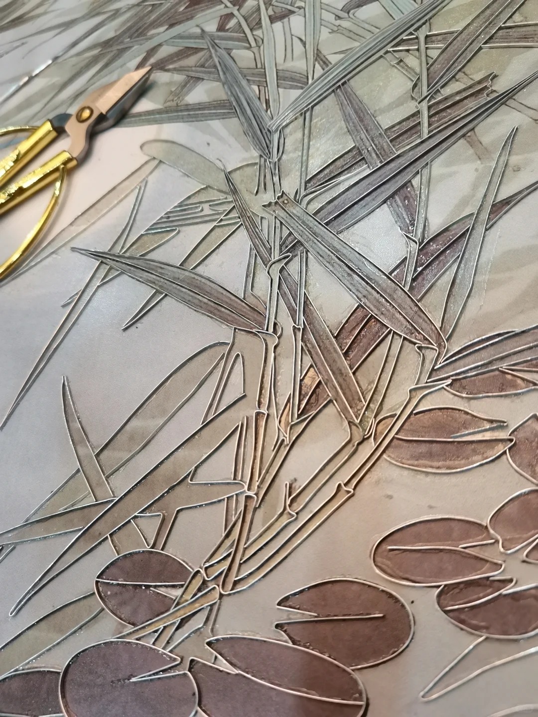 茉澜：掐丝珐琅彩画丨以为简单，上手就打脸，荷塘芦苇画的温柔陷阱