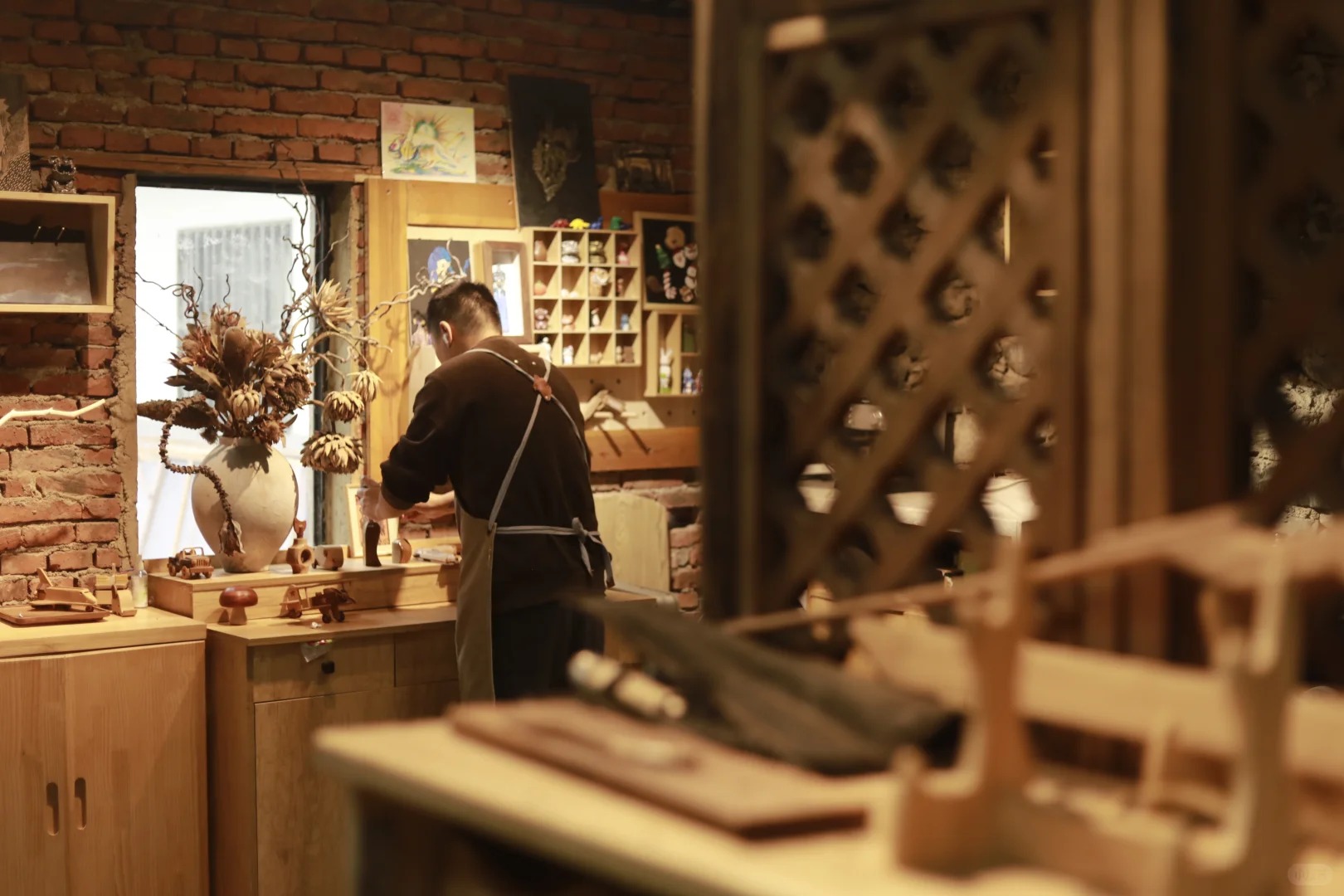 林涧木舍：不会商业运作的手工人活的下去吗