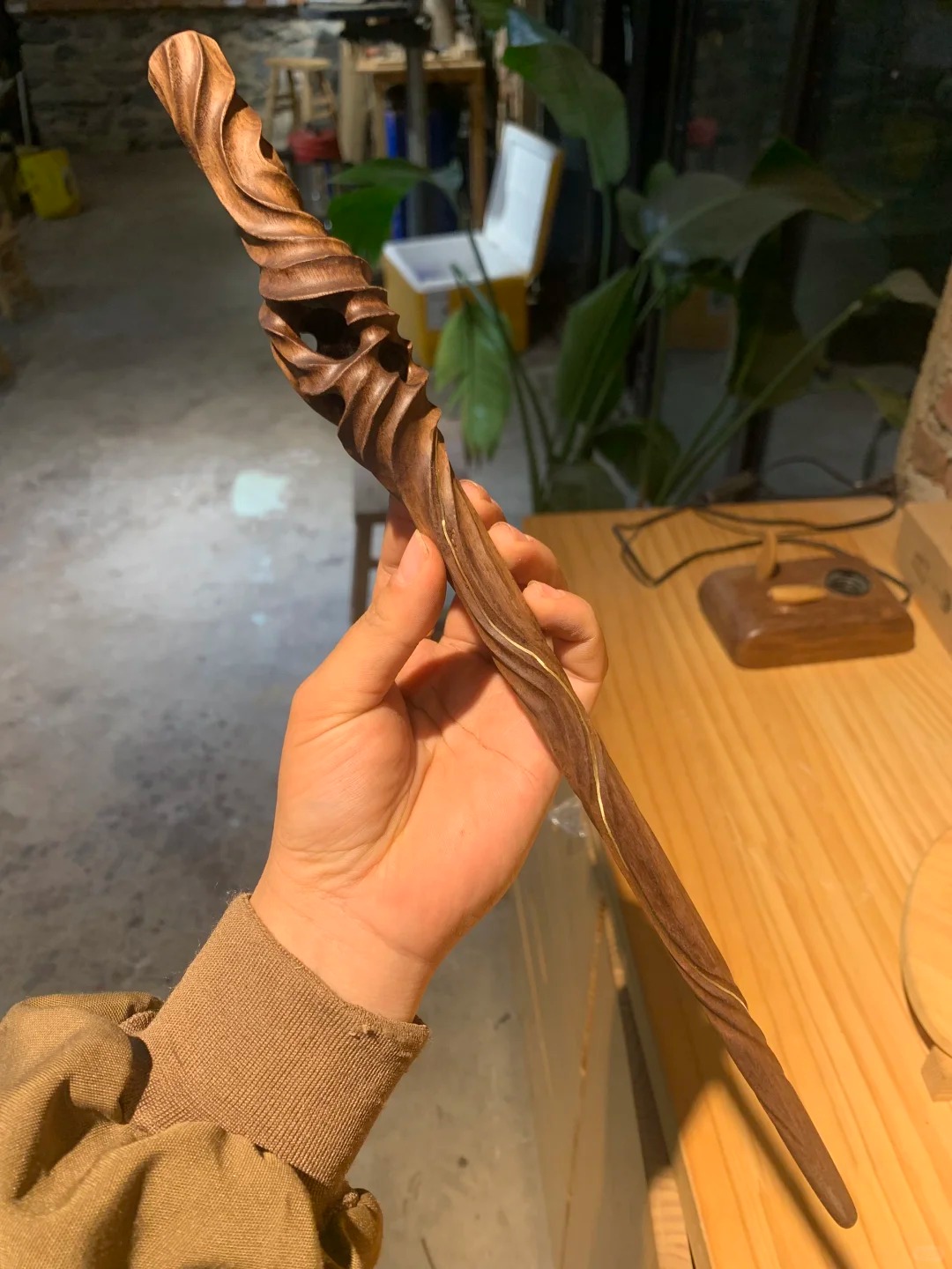 林涧木舍：扭纹木质魔杖DIY，老木头的二次浪漫