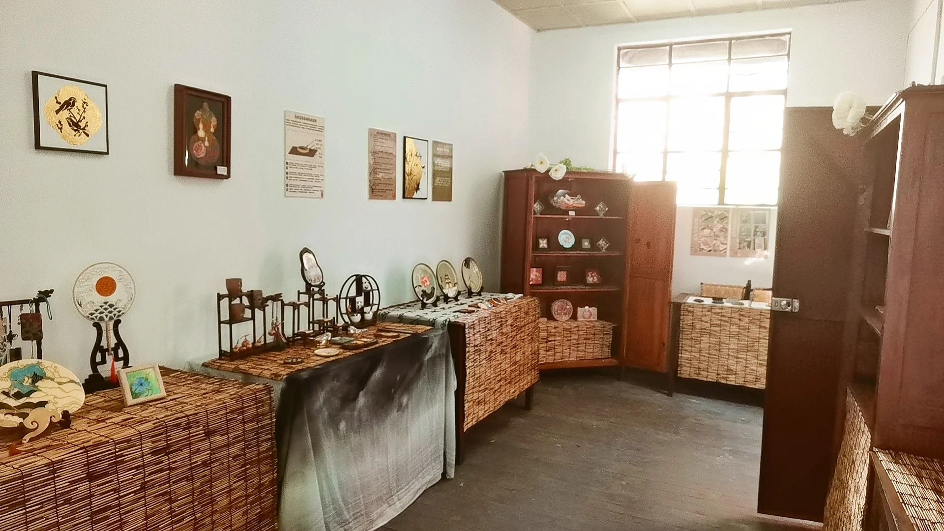 茉澜：园区第一家店，我在空荡荡里点亮了一盏灯